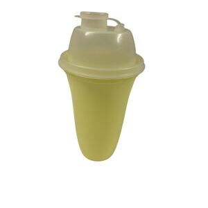 Vintage Yellow Tupperware Shaker 844-3 & Pour Lid